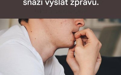 Kousání nehtů: Rozluštění psychologických důvodů tohoto přetrvávajícího zlozvyku