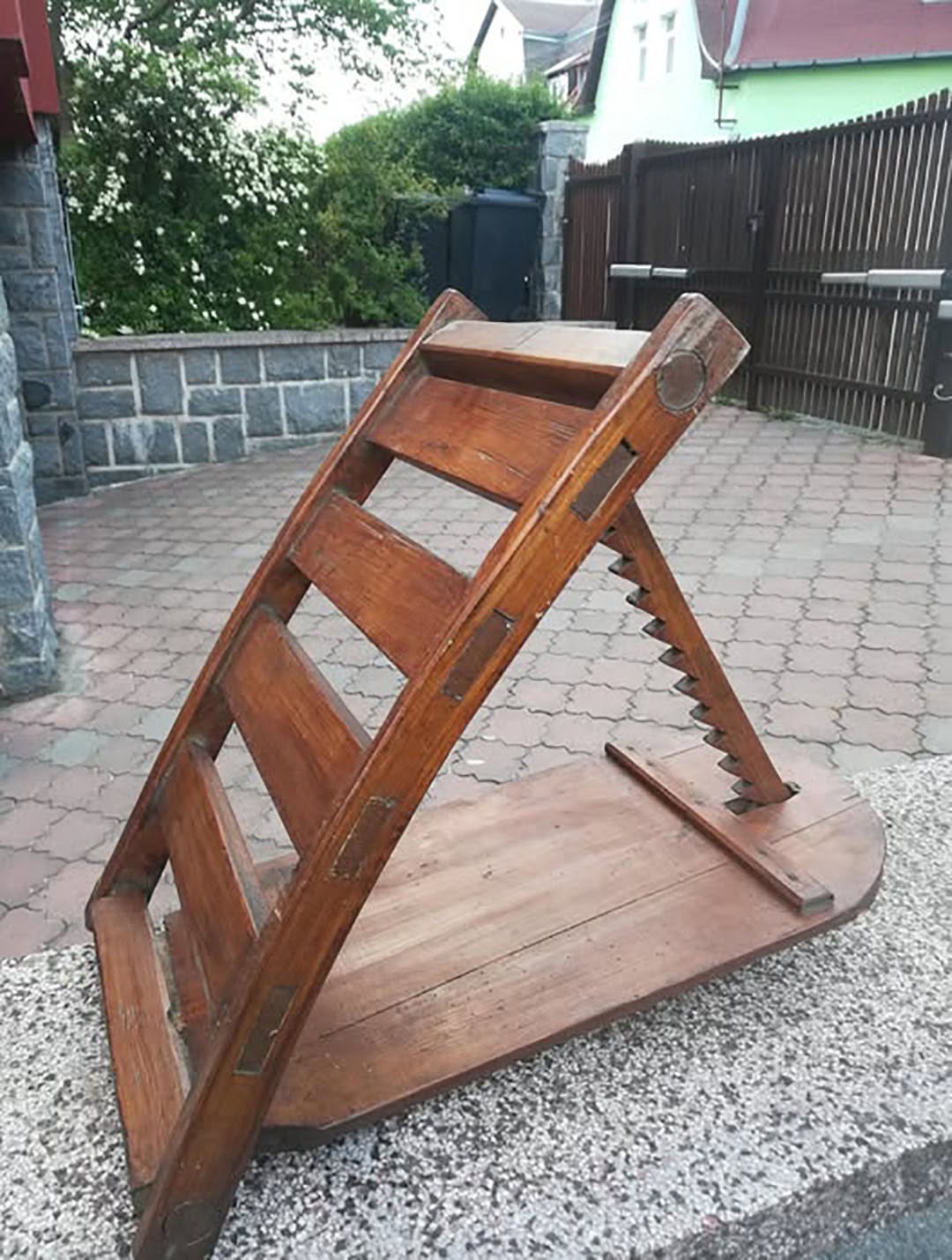Starobylý lis na sýr odhaluje svá tajemství.
