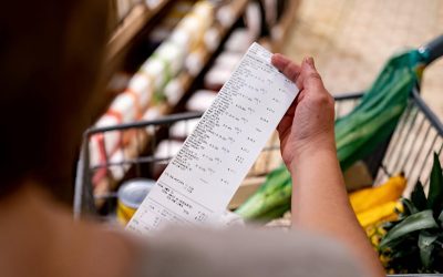 Proč je zvyk uchovávat si účtenku po každé návštěvě supermarketu zvykem, který byste si měli okamžitě osvojit