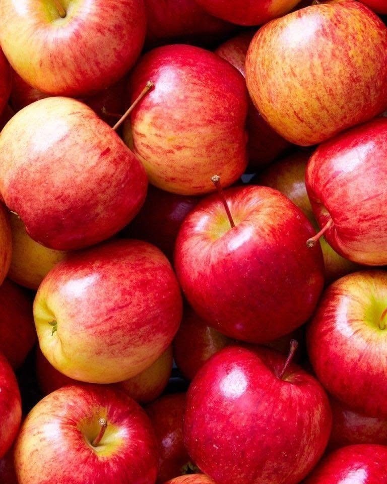 Lékaři odhalují, že konzumace jablek způsobuje